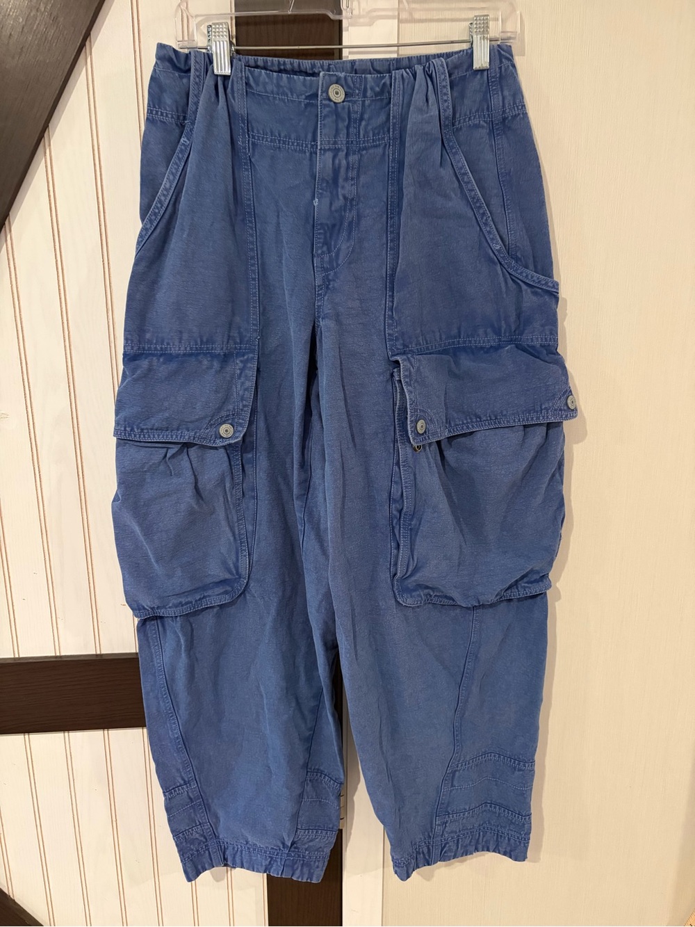 We The Free Brentwood Slouchy Cargo Pants Ebb & Flow (Blue) Size 6 NWOT Barrel - Picture 2 of 10